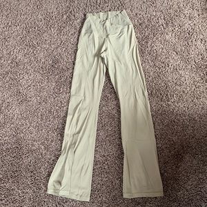 Aerie offline crossover flare legging